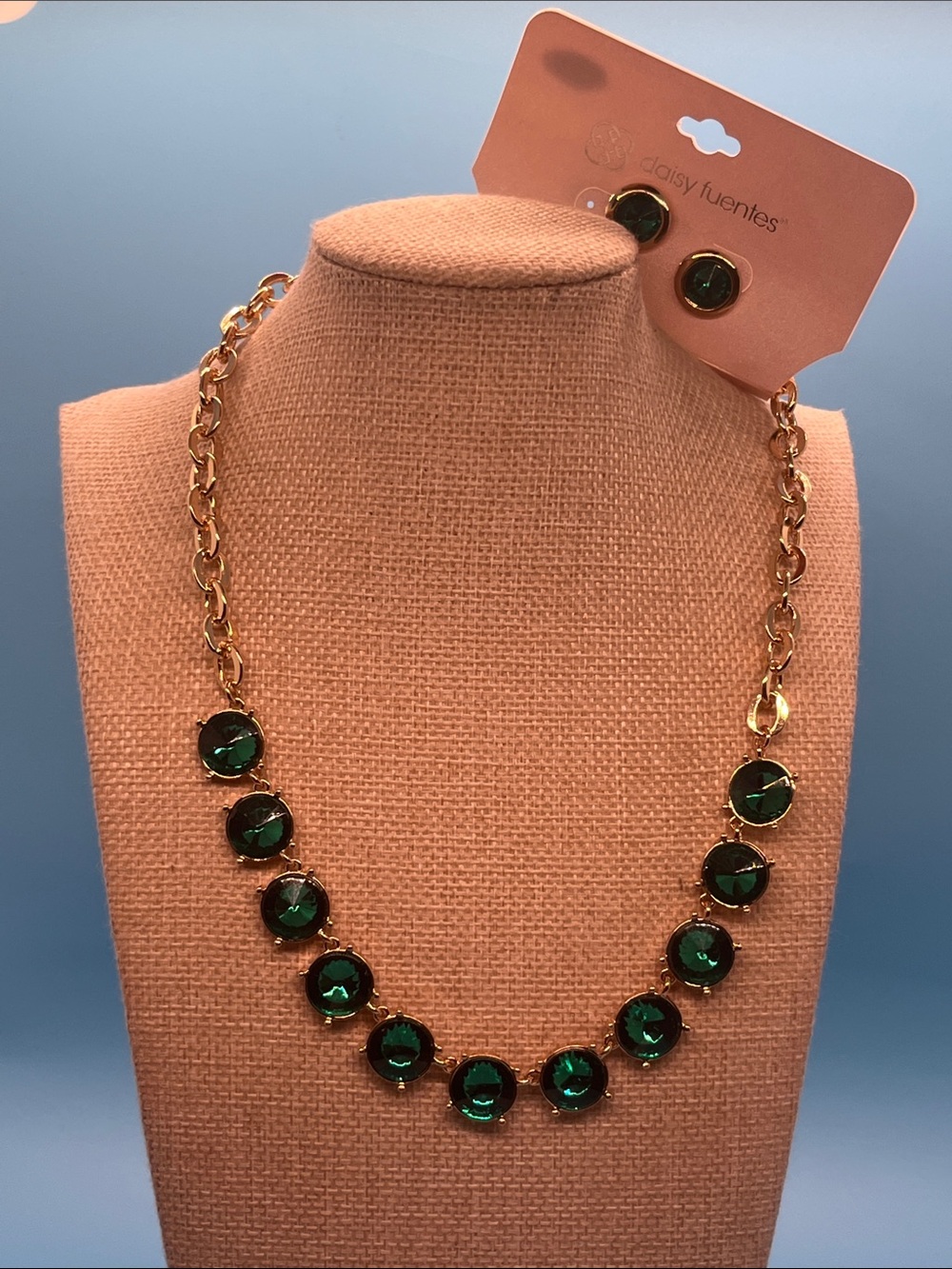 #0069 Daisy Fuentes Necklace Set with Emerald Green Stones